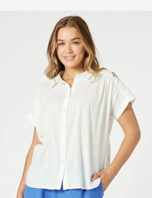Threadz 48127 White Shirt