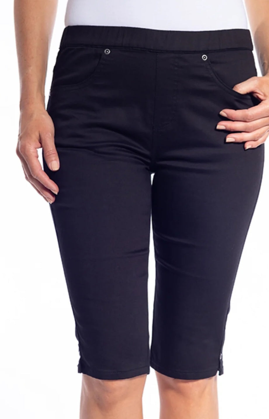 Cafe Latte 554 Black Short