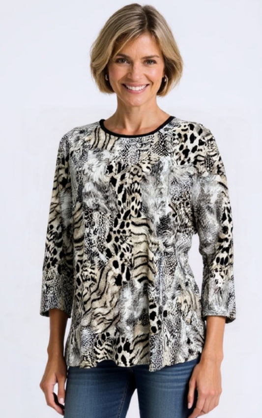 Elegant 2884 Animal Print Top